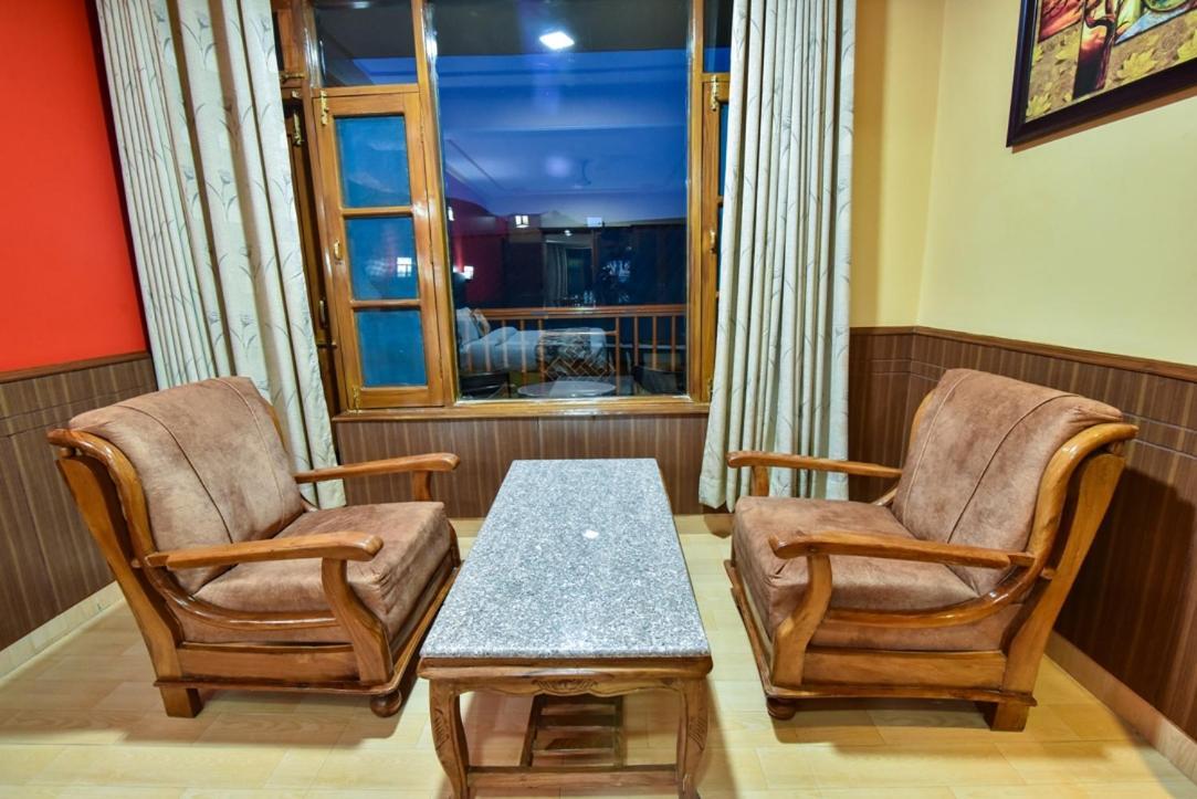 Hotel Zambala House Мак-Леод-Гейндж Экстерьер фото