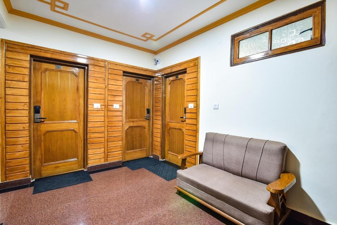Hotel Zambala House Мак-Леод-Гейндж Экстерьер фото