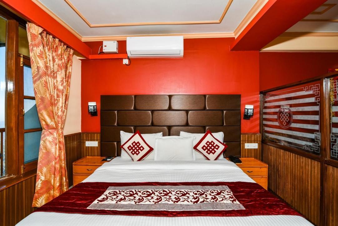 Hotel Zambala House Мак-Леод-Гейндж Экстерьер фото