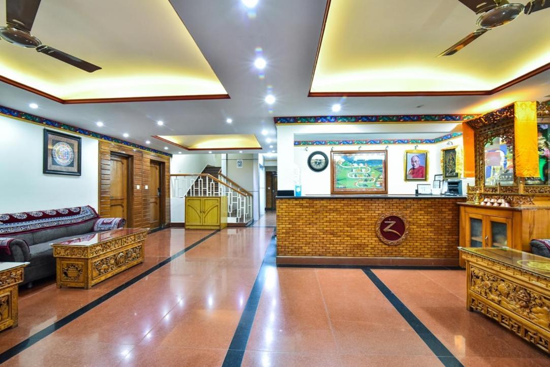 Hotel Zambala House Мак-Леод-Гейндж Экстерьер фото