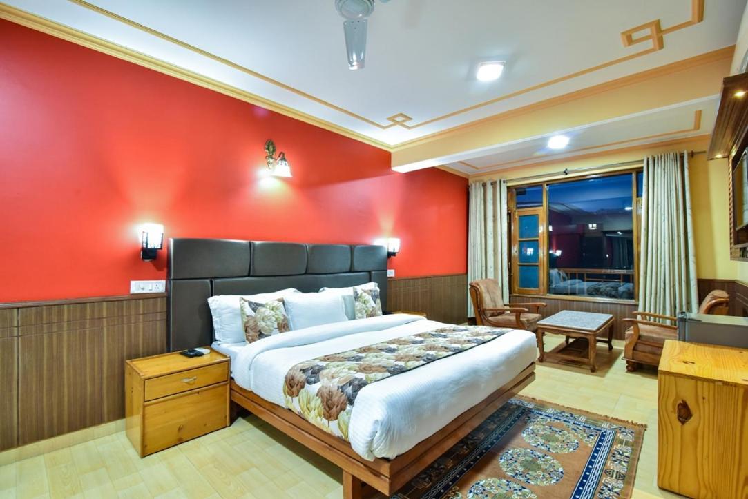 Hotel Zambala House Мак-Леод-Гейндж Экстерьер фото