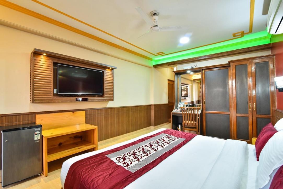 Hotel Zambala House Мак-Леод-Гейндж Экстерьер фото
